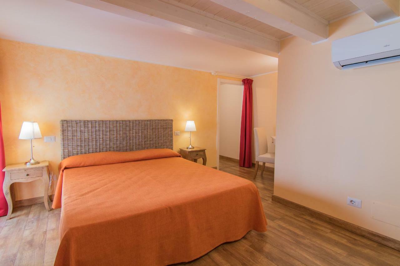B&B Apollo Syracuse Eksteriør bilde