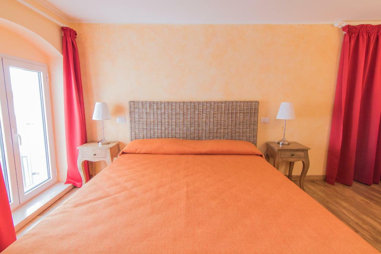 B&B Apollo Syracuse Eksteriør bilde